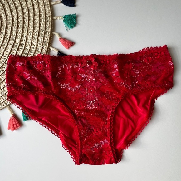 Victoria's Secret Body By Victoria Lace-Front Hiphugger Panty Red Shimmer XS NEW - Picture 1 of 3